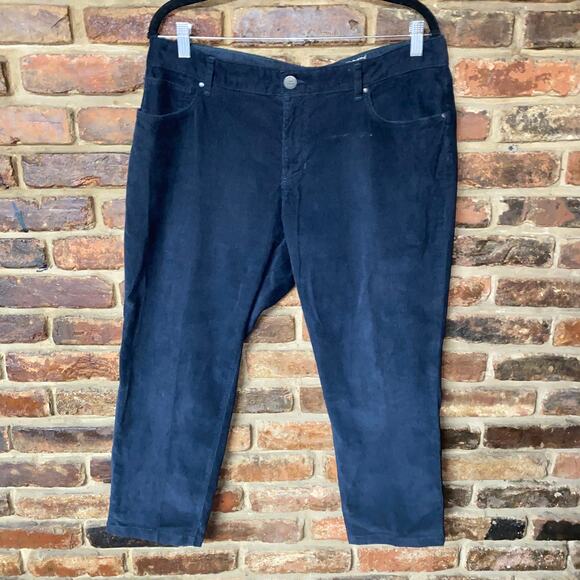 Eddie Bauer Navy Blue Corduroy Slim Modern Fit Pants Women's Size 14P - Picture 1 of 7